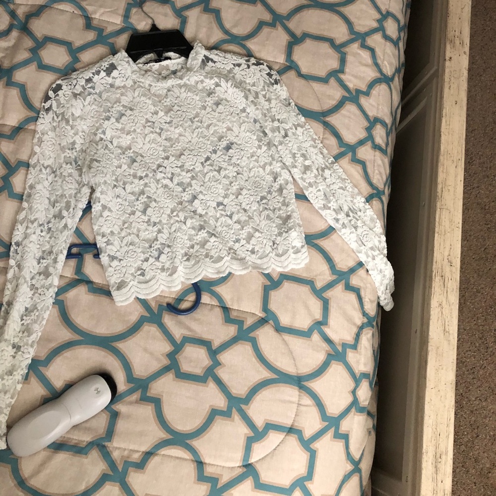 Lace crop top